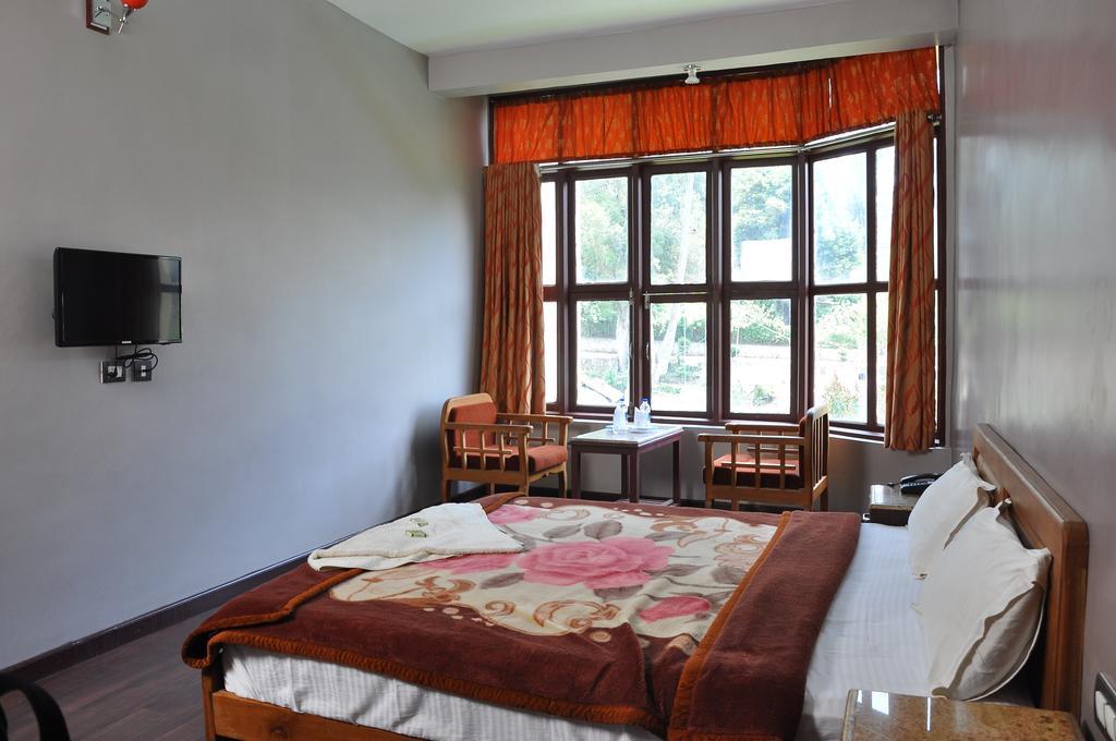 Grand Paradise Inn Kodaikanal Room photo